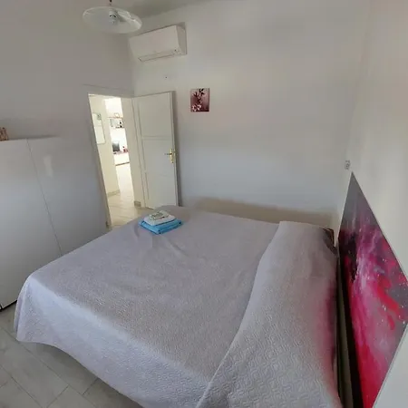 Apartment La Crocetta *